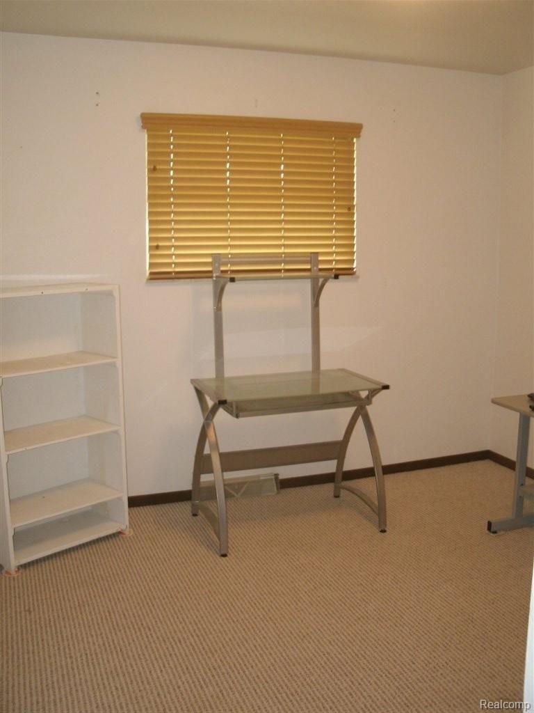 5028 Scofield Carleton Road Carleton, MI 48117 - Photo 9 of 14 BEDROOM 3.jpg