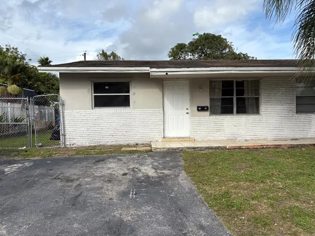 $2,450 | 5405 Northwest 17th Court, Lauderhill, FL 33313