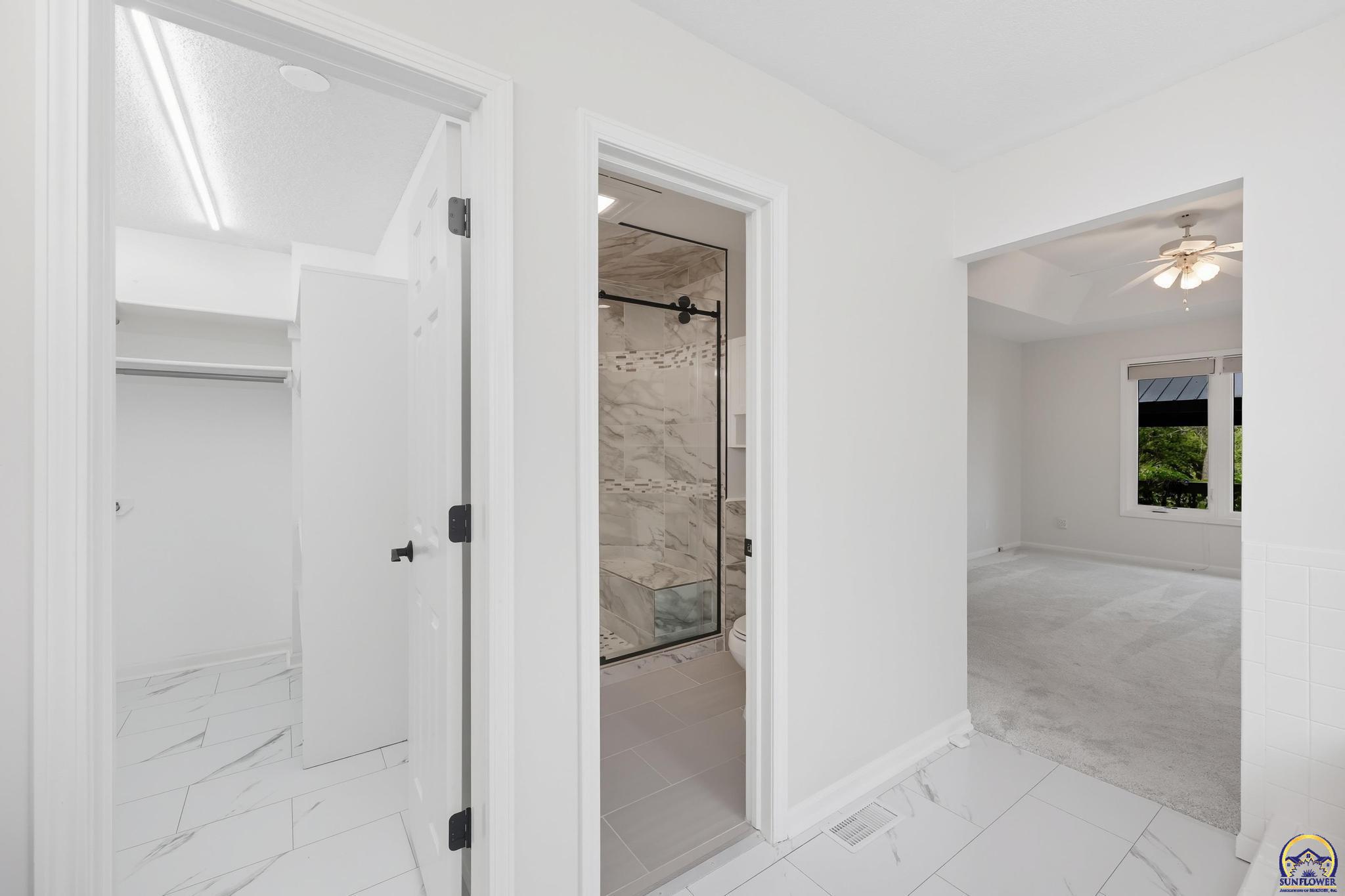 4419 Southwest Stone Avenue Topeka, KS 66610 - Photo 18 of 46