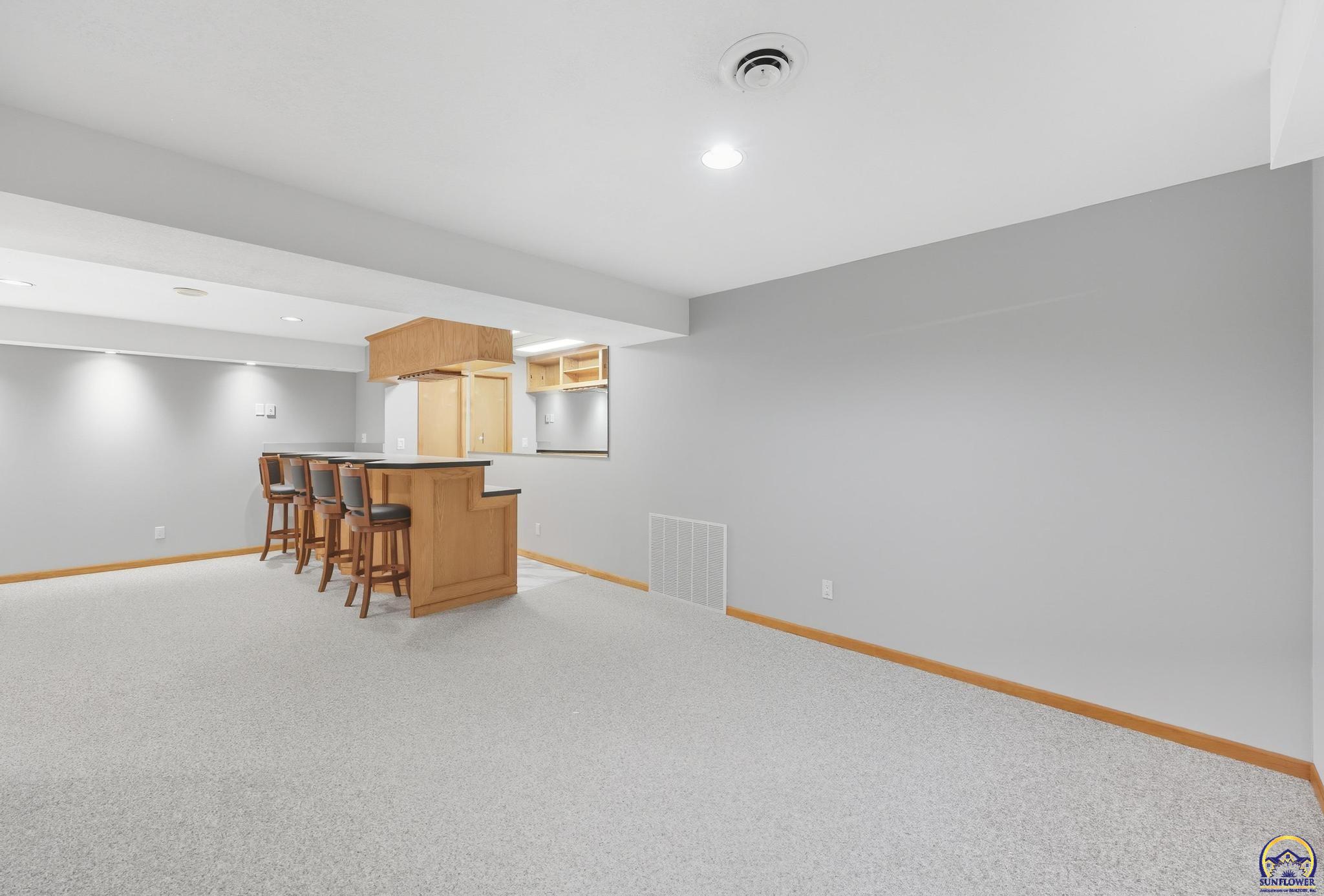 4419 Southwest Stone Avenue Topeka, KS 66610 - Photo 26 of 46