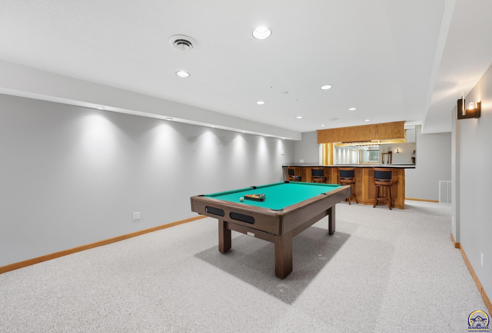 4419 Southwest Stone Avenue Topeka, KS 66610 - Photo 31 of 46