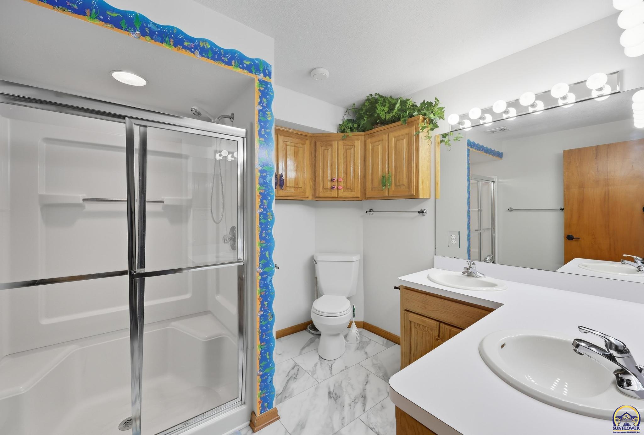 4419 Southwest Stone Avenue Topeka, KS 66610 - Photo 35 of 46