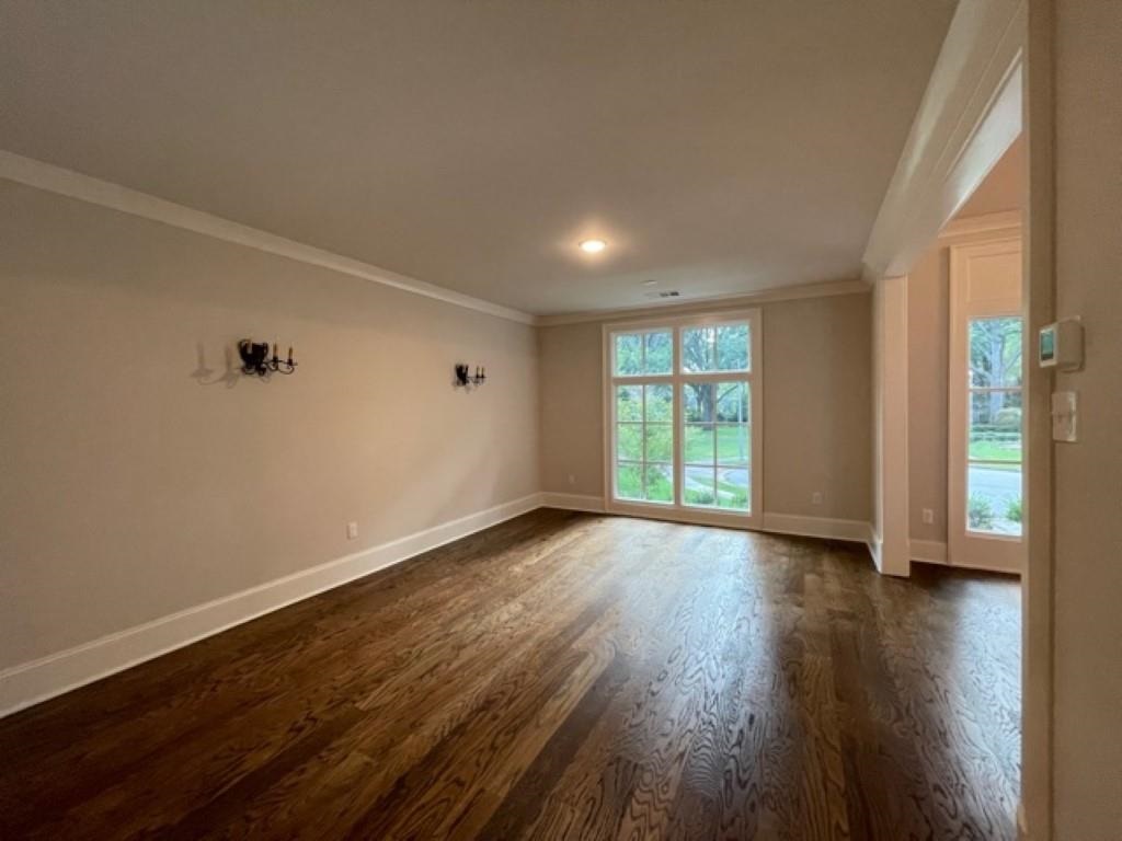 478 Greenfield Road Memphis, TN 38117 - Photo 5 of 25 Gallery Image 5