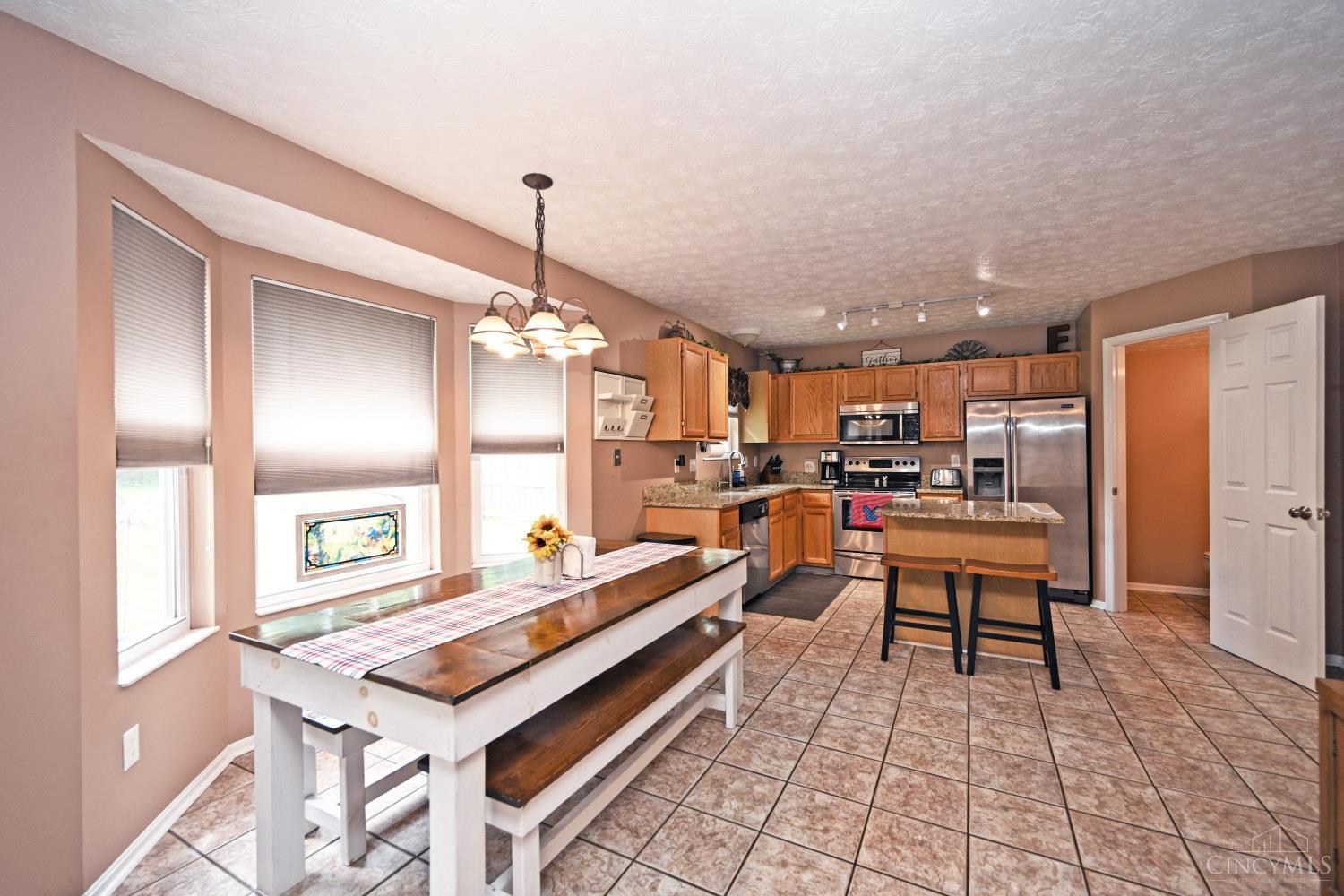 9563 Deer Track Road West Chester, OH 45069 - Photo 14 of 40