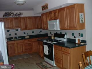 4762 Stump Road Pipersville, PA 18947 - Photo 5 of 6 Gallery Image 5