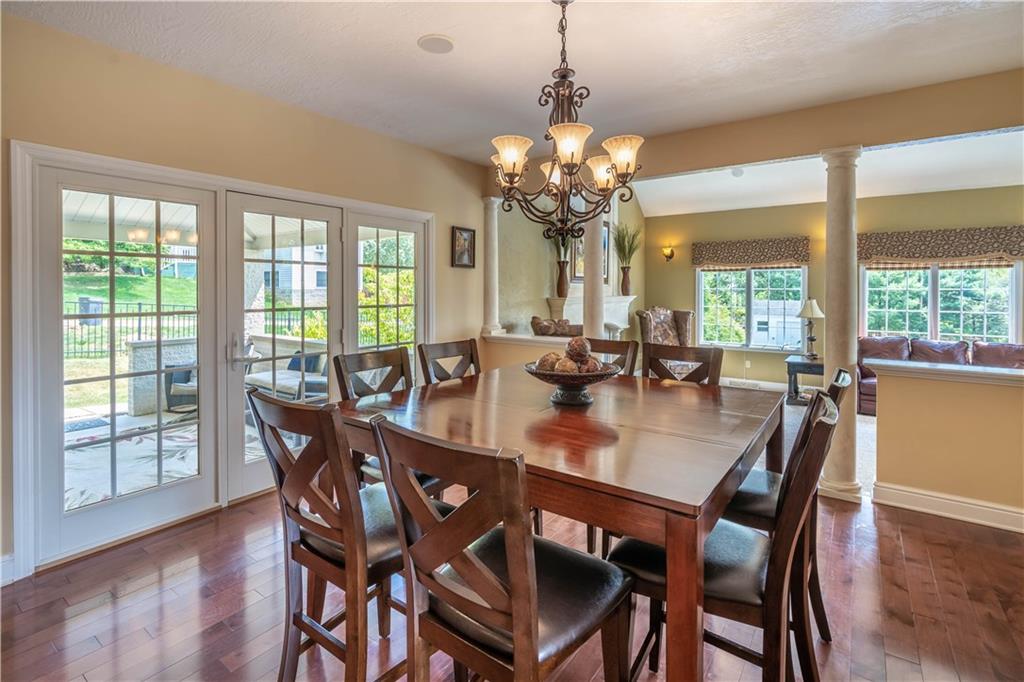 570 Justabout Road Venetia, PA 15367 - Photo 8 of 17 Kitchen 570 Justabout Road