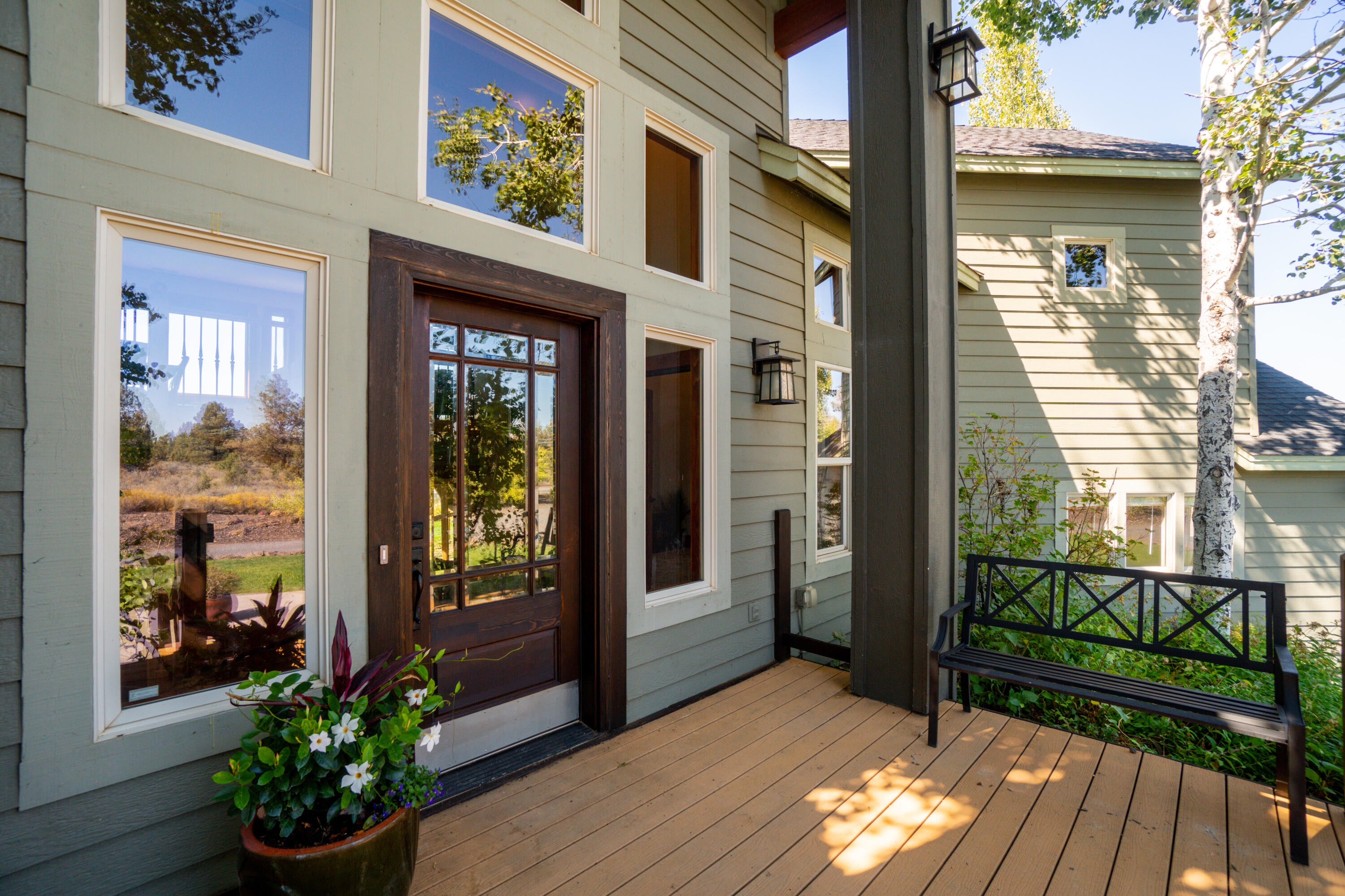 67395 Fryrear Road Bend, OR 97703 - Photo 13 of 71 14. Front porch