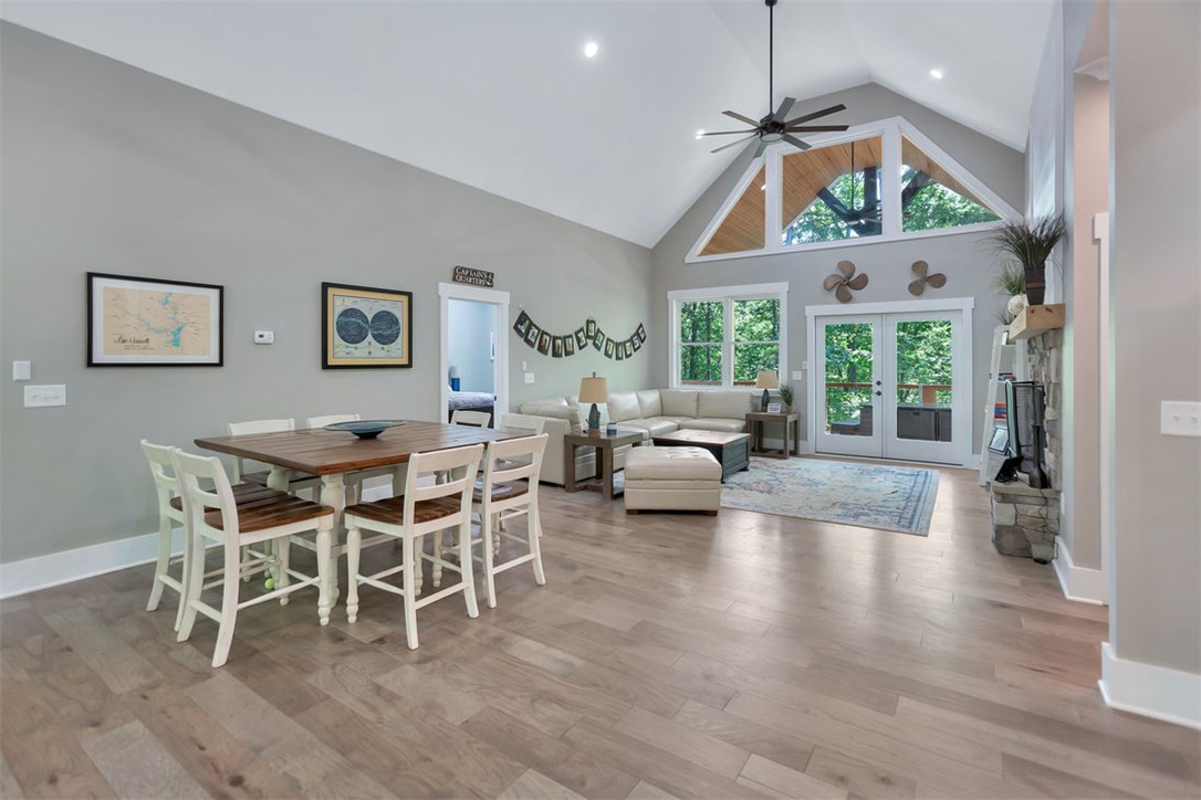 1115 Hawk Harbor Drive Anderson, SC 29625 - Photo 7 of 19