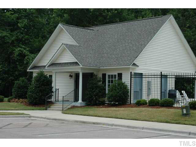 4456 Cardinal Grove Boulevard Raleigh, NC 27616 - Photo 13 of 21 Pool House