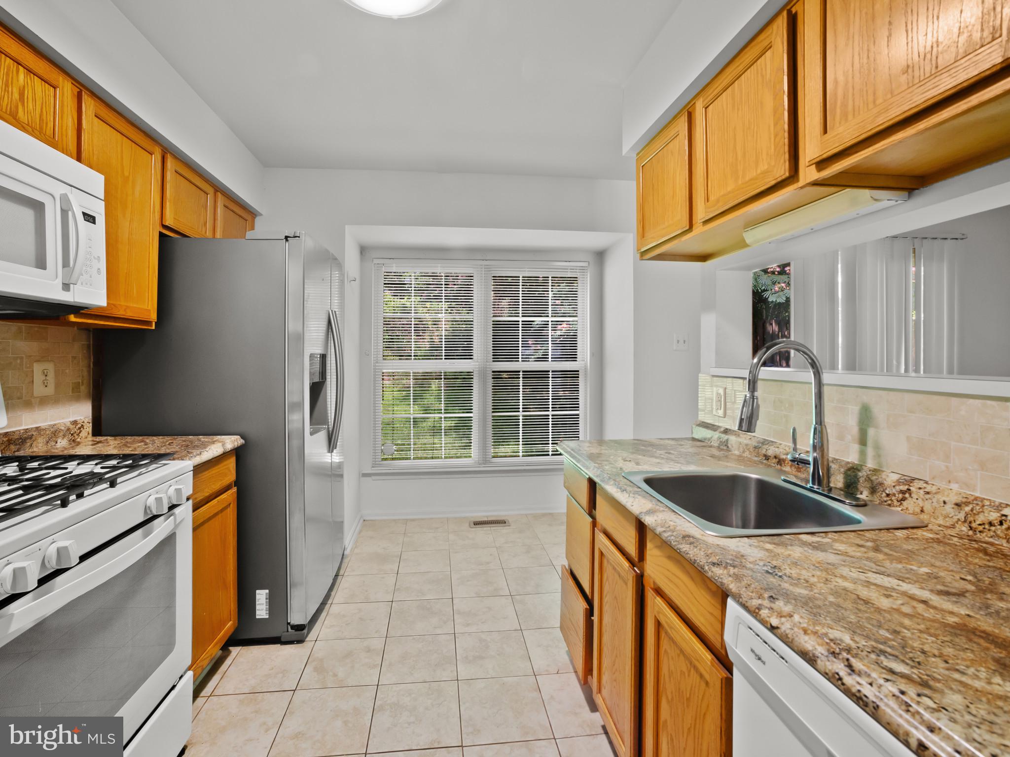 9917 Raintree Way Clinton, MD 20735 - Photo 11 of 29