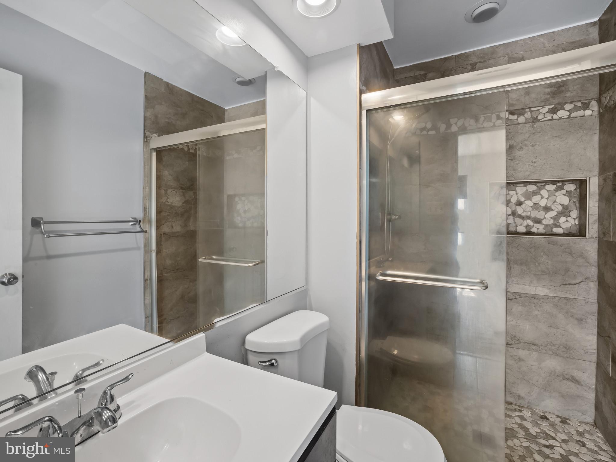 9917 Raintree Way Clinton, MD 20735 - Photo 15 of 29