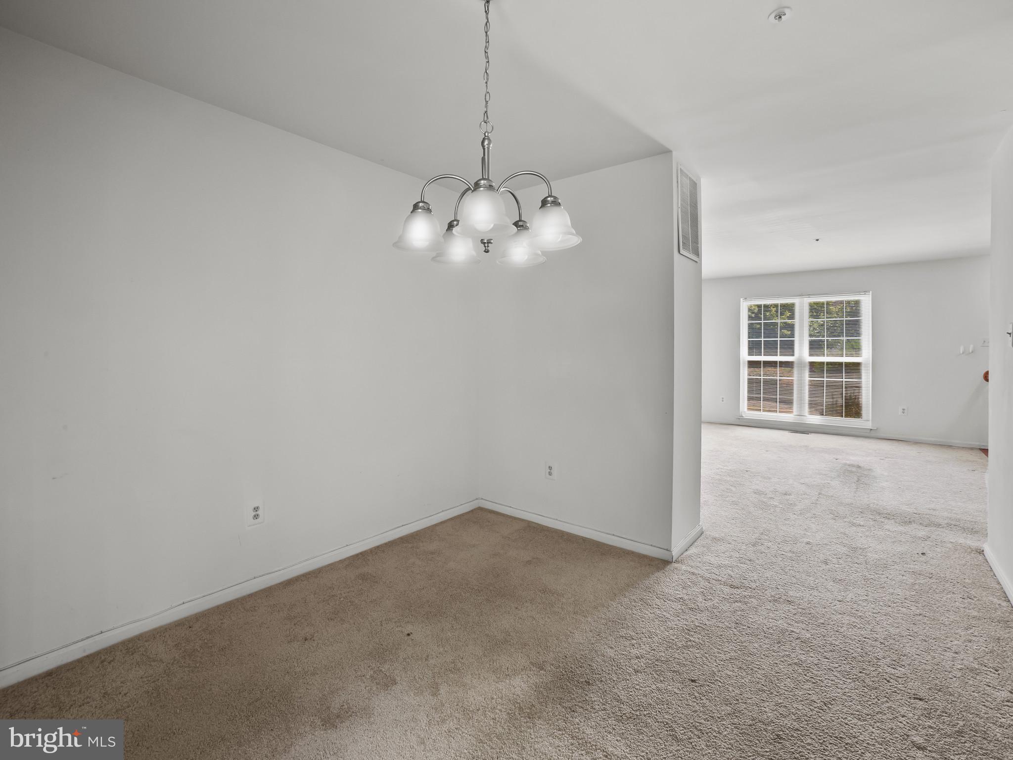 9917 Raintree Way Clinton, MD 20735 - Photo 5 of 29