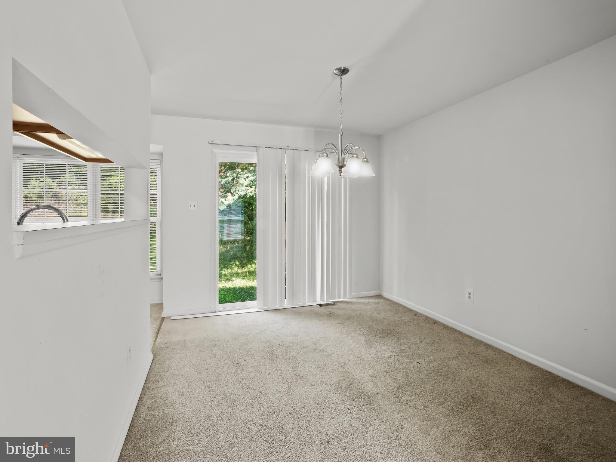 9917 Raintree Way Clinton, MD 20735 - Photo 6 of 29