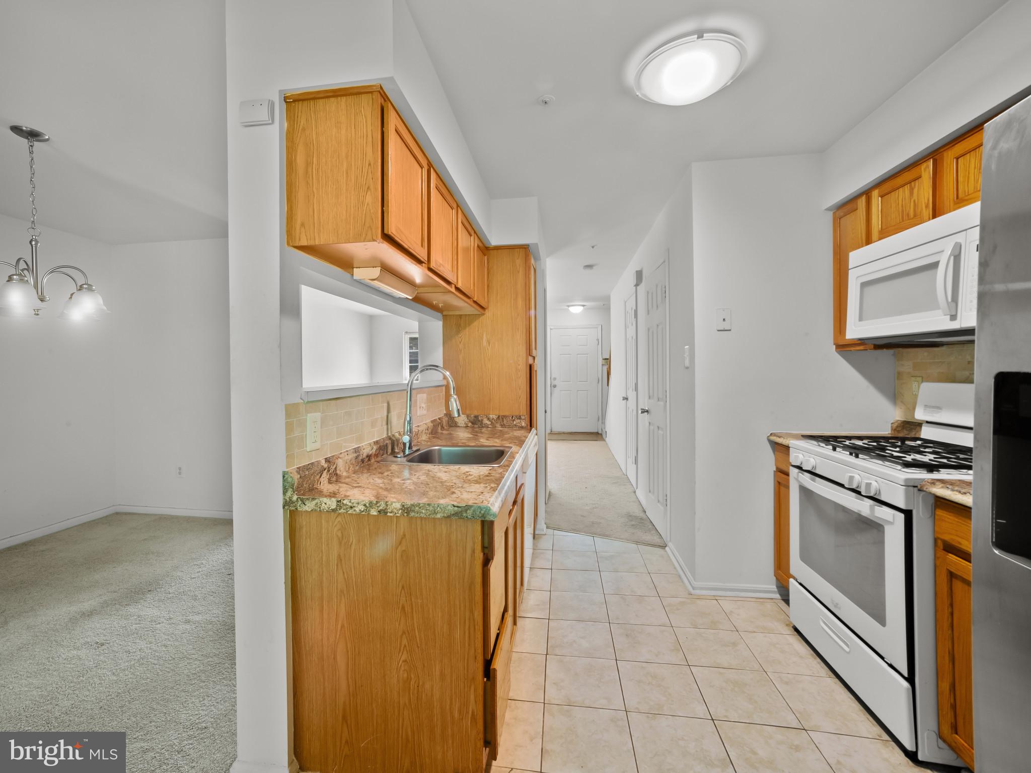 9917 Raintree Way Clinton, MD 20735 - Photo 10 of 29