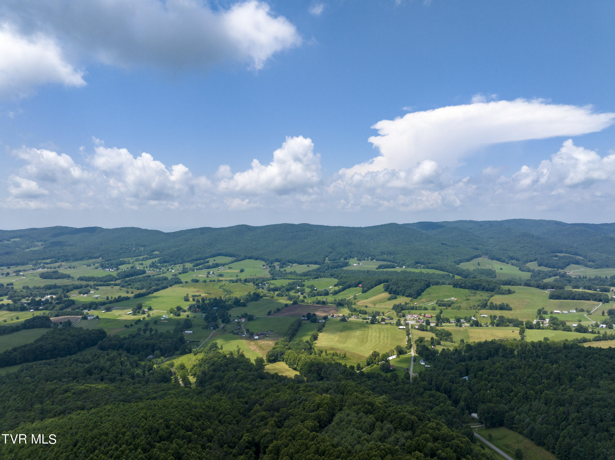 296 Earl Howard Road Shady Valley, TN 37688 - Photo 112 of 129 Earl-Aerials (22 of 41)