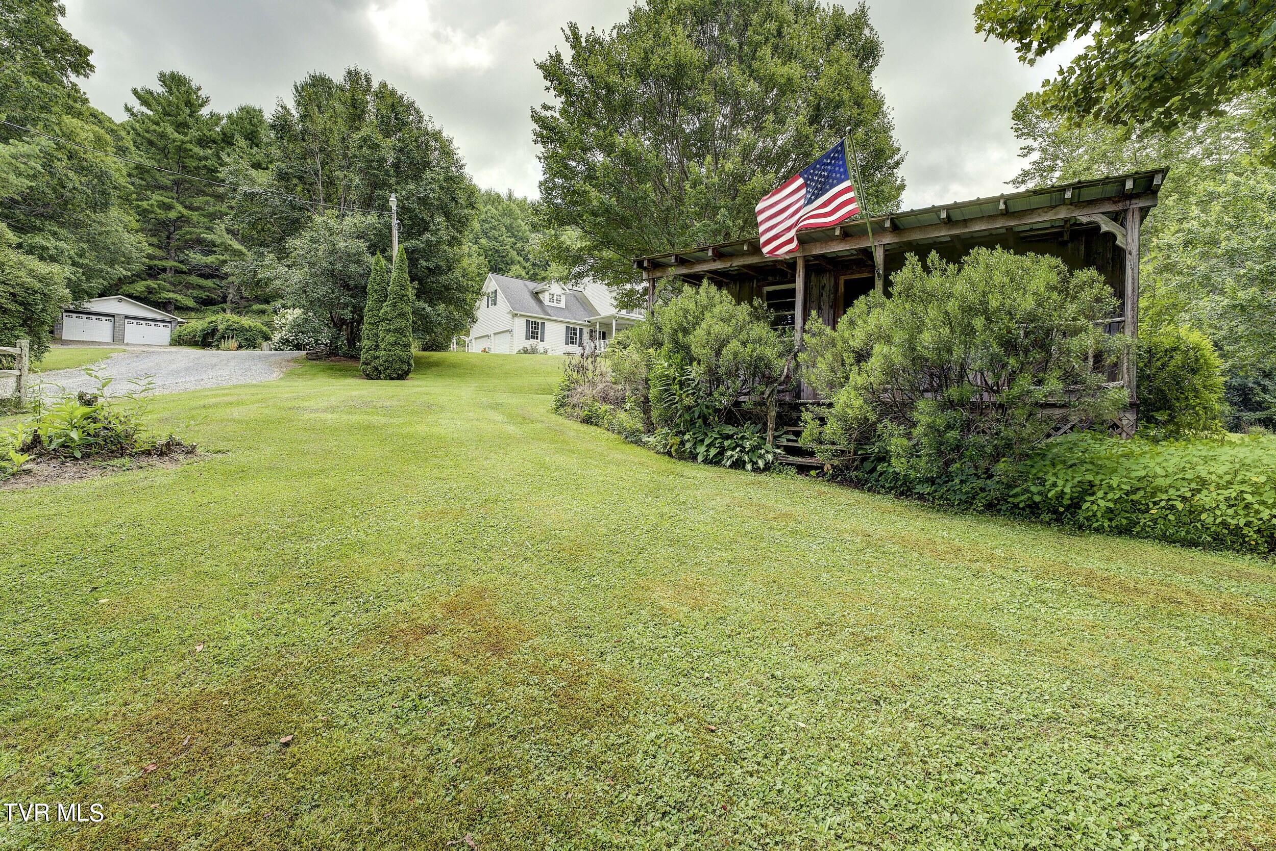 296 Earl Howard Road Shady Valley, TN 37688 - Photo 69 of 129 Earl- (63 of 105)