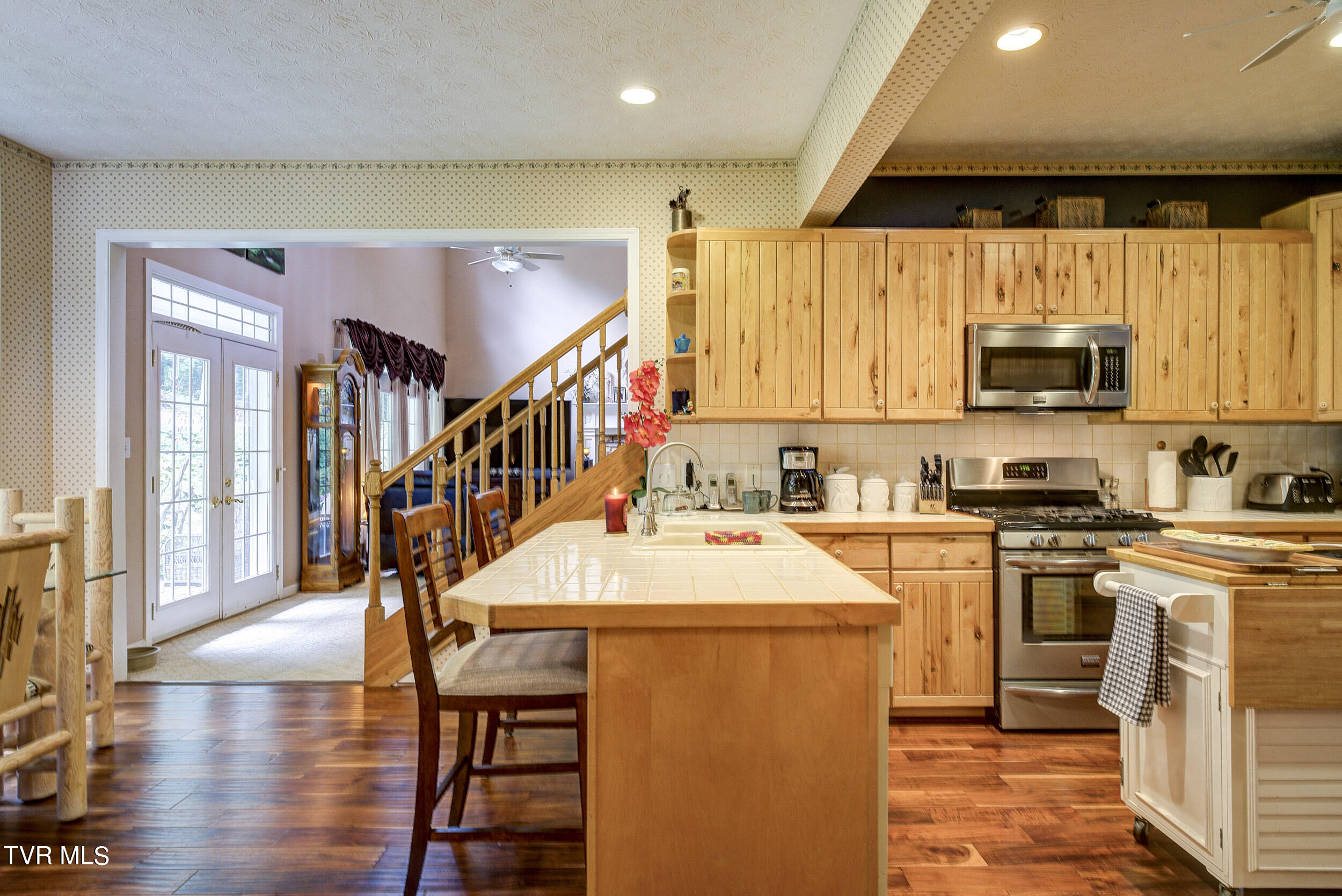 296 Earl Howard Road Shady Valley, TN 37688 - Photo 7 of 129 Earl- (6 of 105)