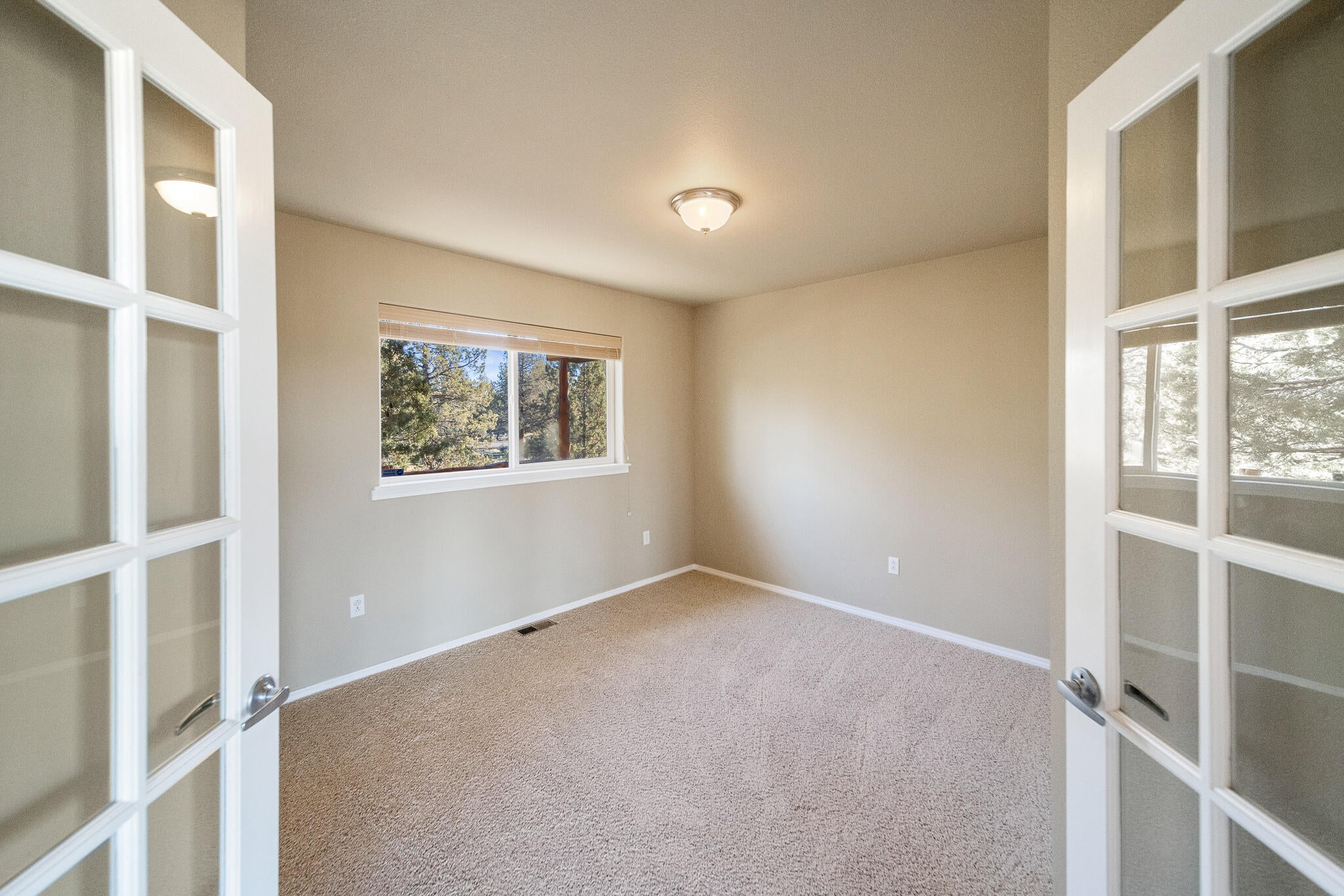 15742 Southwest Quail Road Terrebonne, OR 97760 - Photo 17 of 40 15742 SW Quail-17