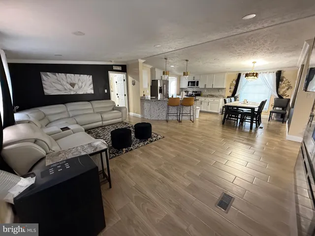 $159,900 | 104 Prince Charles Lane, Dumfries, VA 22026