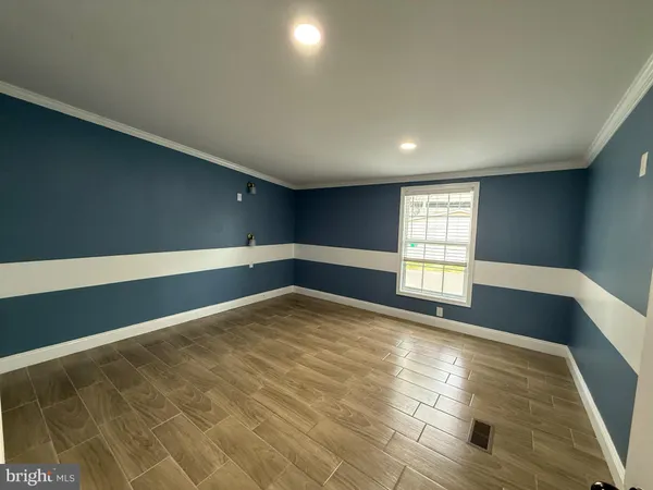 $159,900 | 104 Prince Charles Lane, Dumfries, VA 22026