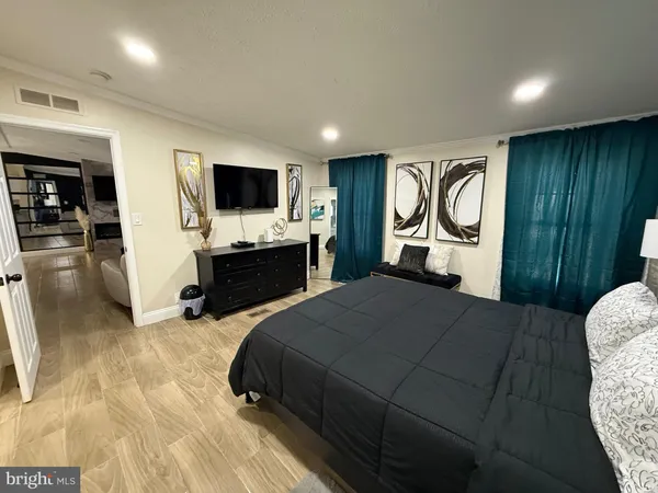 $159,900 | 104 Prince Charles Lane, Dumfries, VA 22026