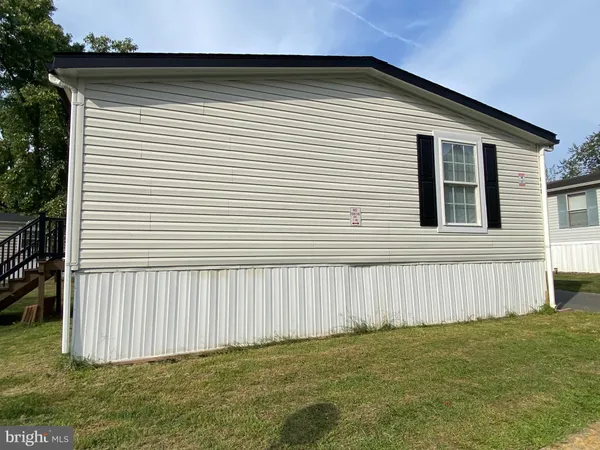 $159,900 | 104 Prince Charles Lane, Dumfries, VA 22026