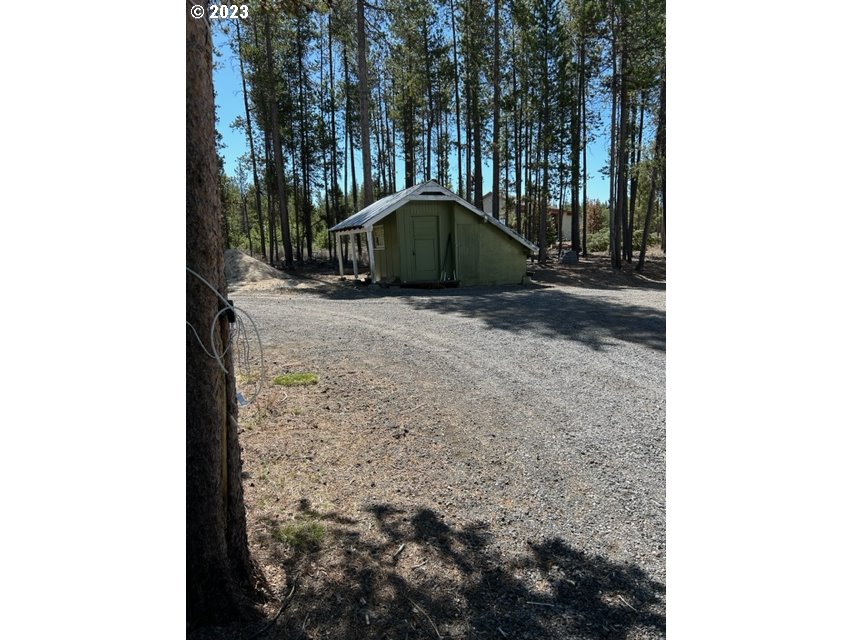 124625 Bunny Butte Road Crescent Lake, OR 97733 - Photo 36 of 47