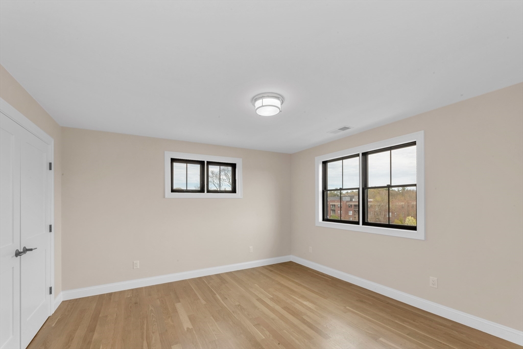 4 Starling Street Boston, MA 02132 - Photo 20 of 39