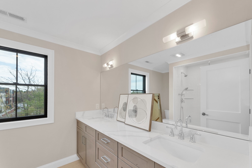 4 Starling Street Boston, MA 02132 - Photo 25 of 39