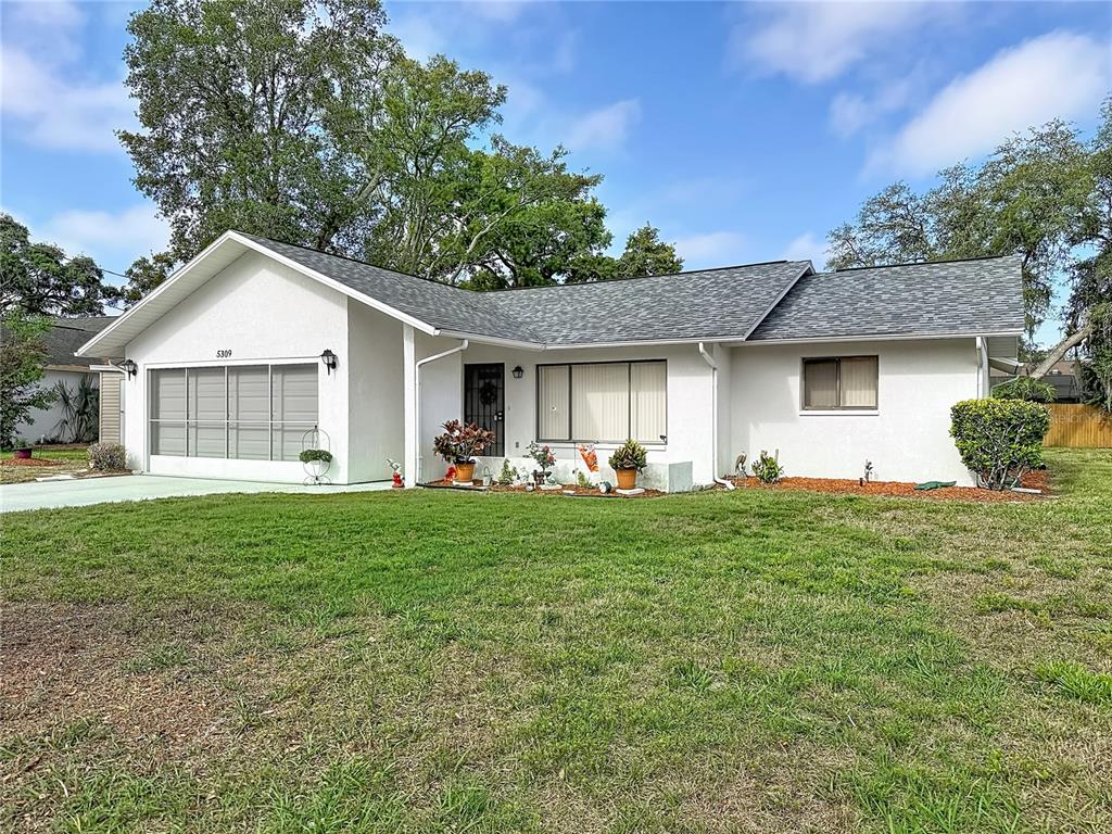 5309 Bayonne Avenue Spring Hill, FL 34608 - Photo 4 of 57