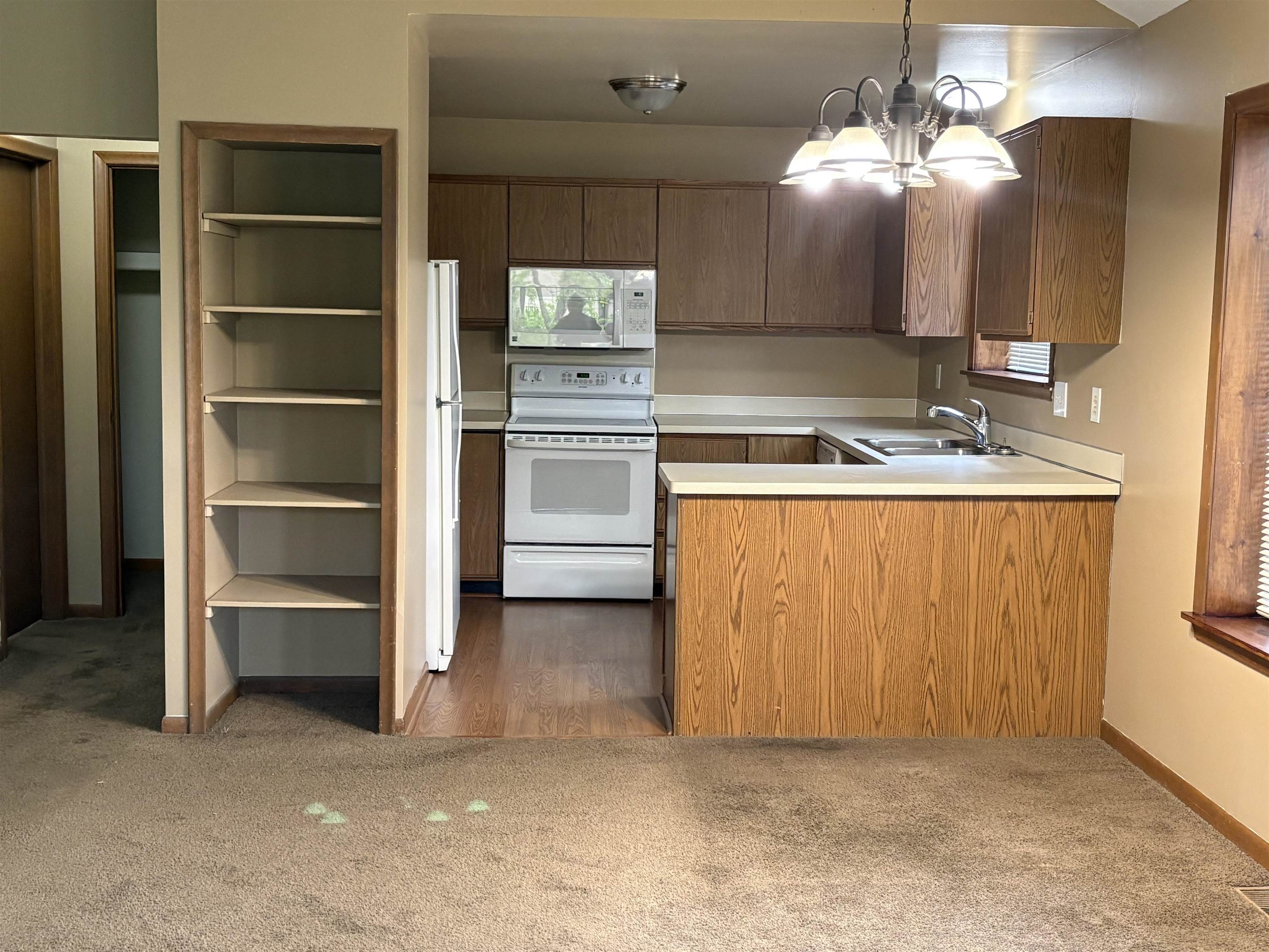 1388 Flushing Road Flushing, MI 48433 - Photo 4 of 18