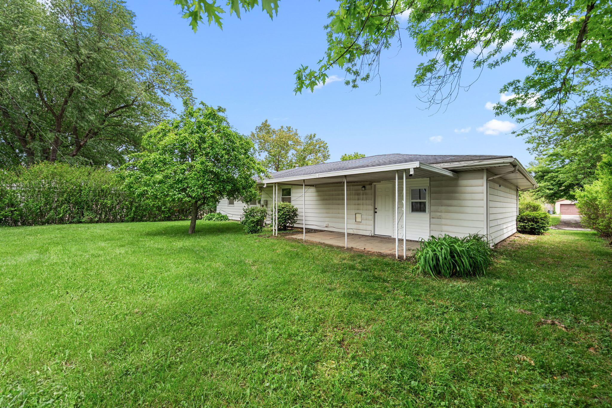 766 Fremont Road Valparaiso, IN 46385 - Photo 20 of 20 2048x1367