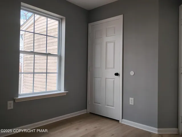 $399,900 | 2113 Dorset Court, Bushkill, PA 18324