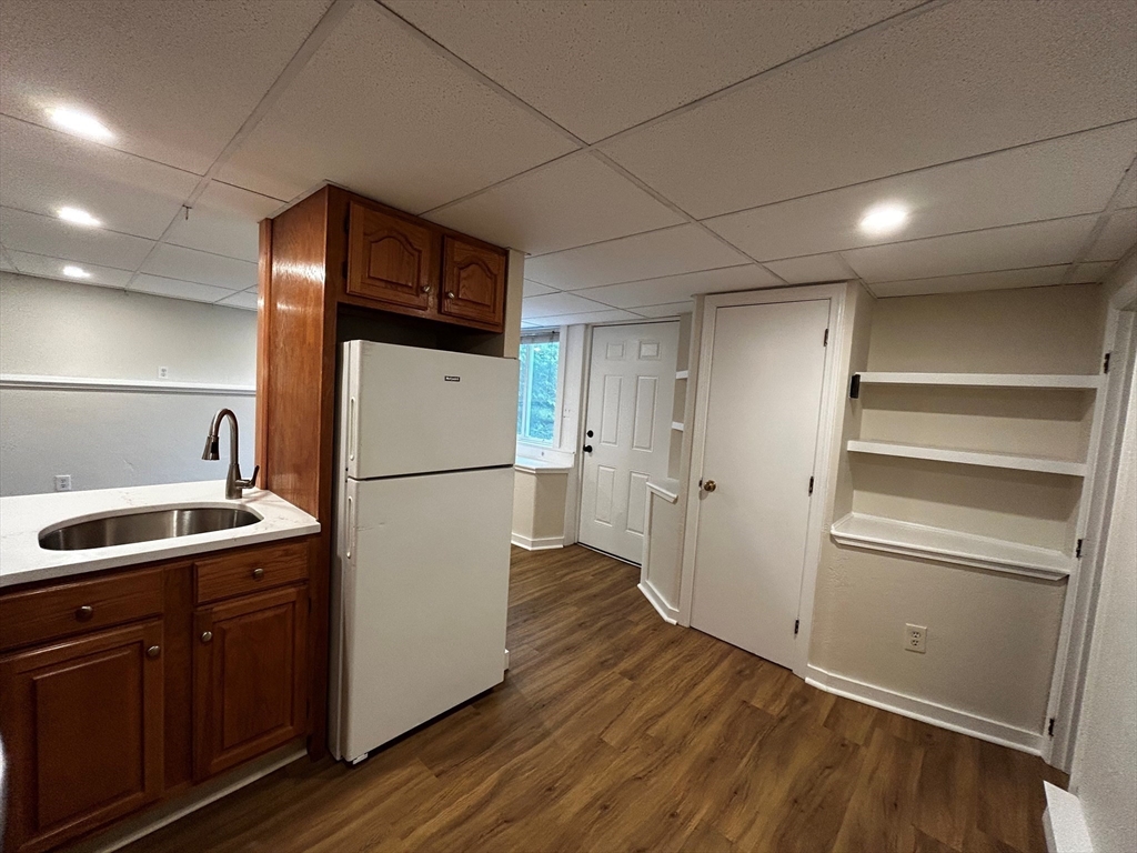 55 Hale Street, Unit B Beverly, MA 01915 - Photo 9 of 15