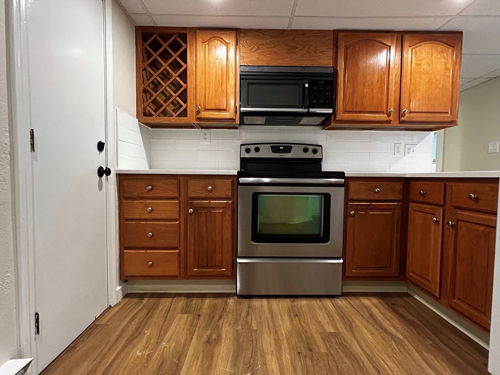 55 Hale Street, Unit B Beverly, MA 01915 - Photo 10 of 15