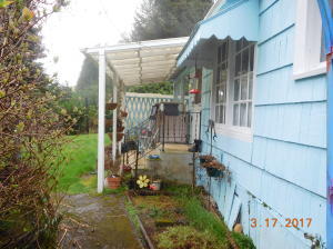 37430 Upper Nestucca Road Beaver, OR 97108 - Photo 3 of 20 Front of the Home