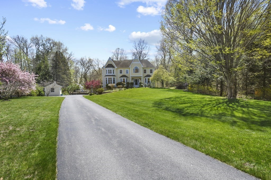 402 Lowell Road Groton, MA 01450 - Photo 2 of 37