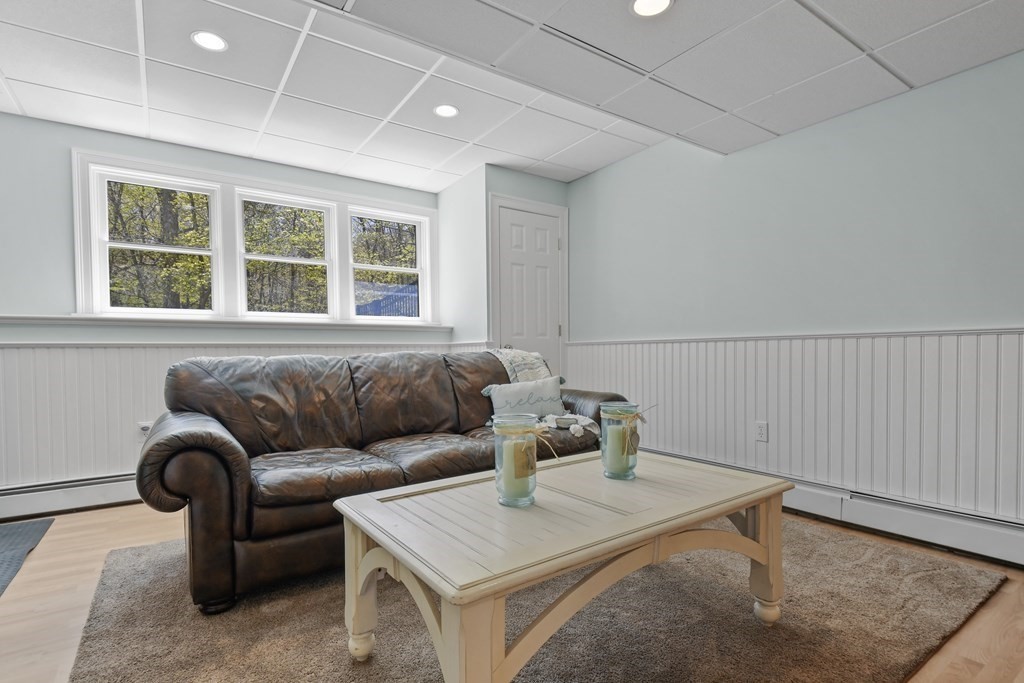 402 Lowell Road Groton, MA 01450 - Photo 27 of 37