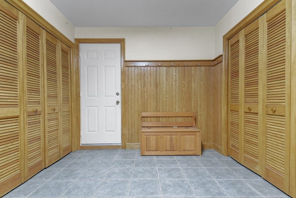 402 Lowell Road Groton, MA 01450 - Photo 28 of 37