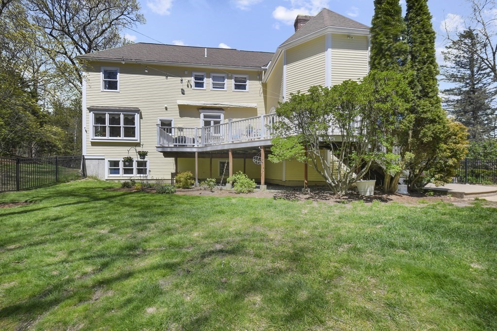 402 Lowell Road Groton, MA 01450 - Photo 32 of 37