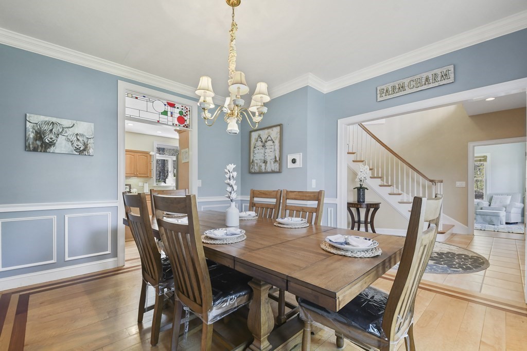 402 Lowell Road Groton, MA 01450 - Photo 4 of 37