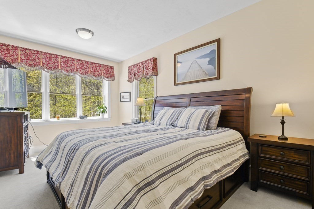 402 Lowell Road Groton, MA 01450 - Photo 9 of 37