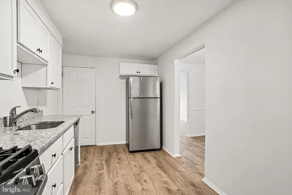 $1,900 | 2002 Ewald Avenue, Dundalk, MD 21222