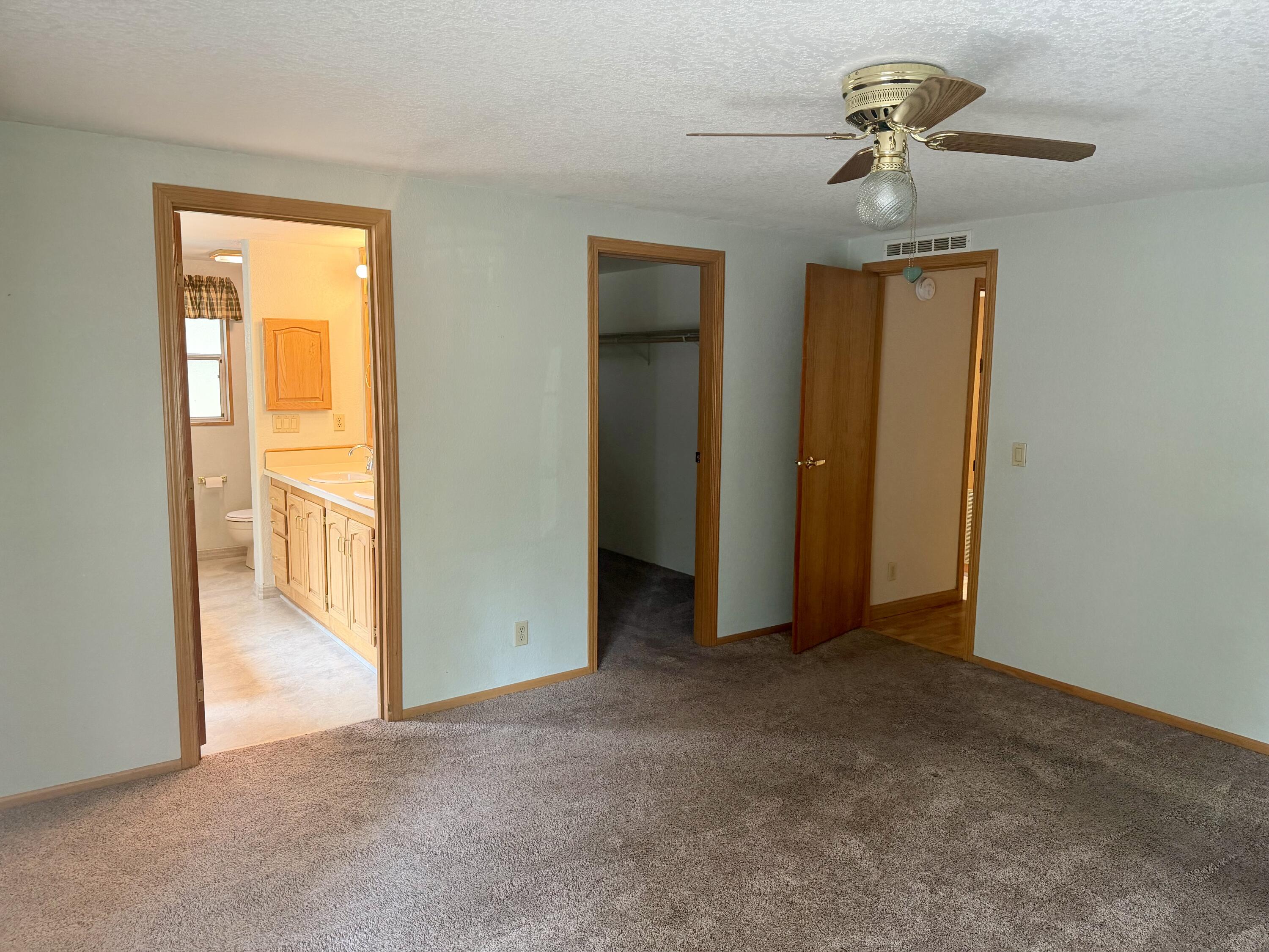 52141 Foxtail Road La Pine, OR 97739 - Photo 19 of 30 IMG_1869