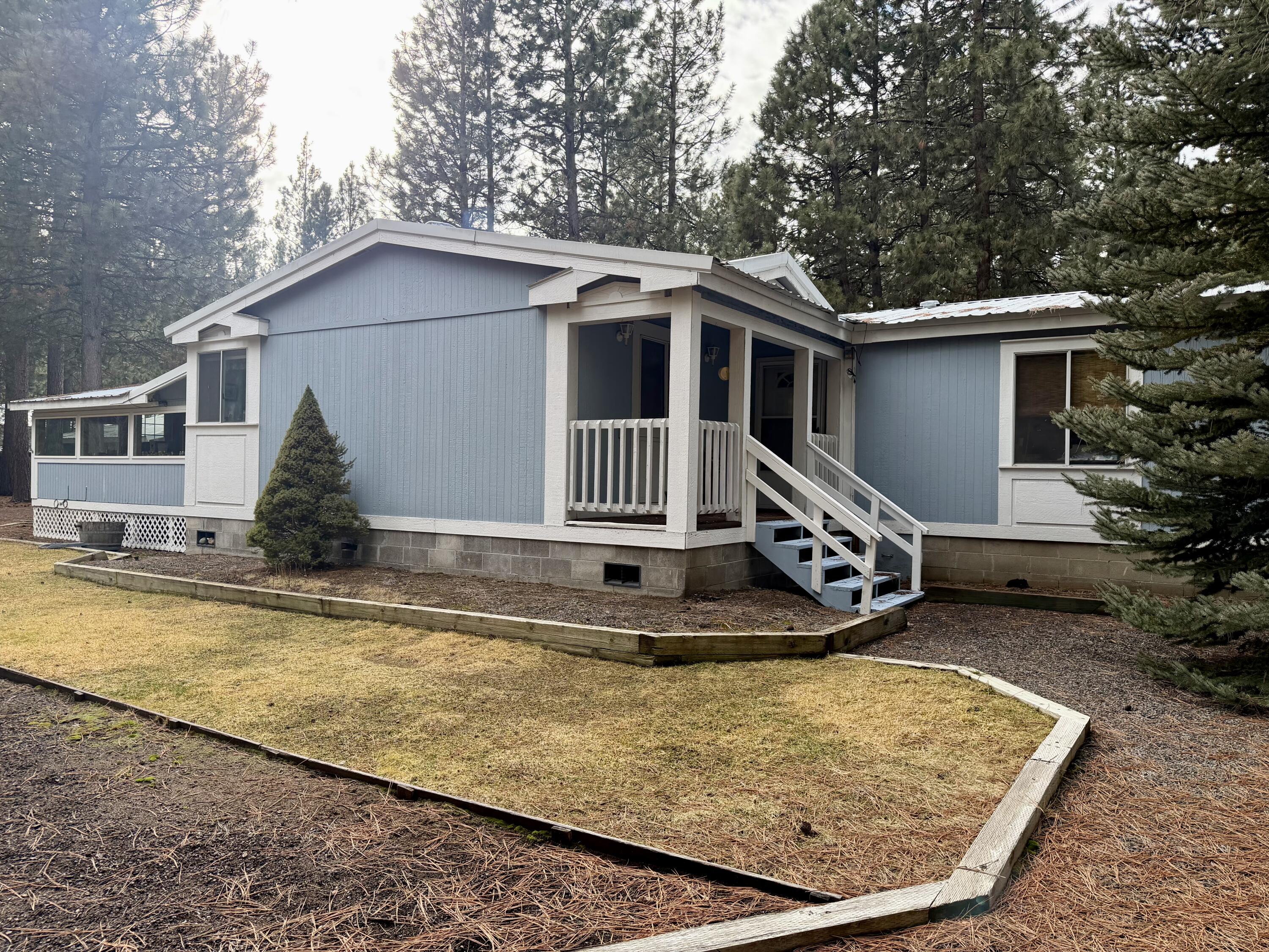 52141 Foxtail Road La Pine, OR 97739 - Photo 5 of 30 Photo Feb 11 2026, 2 46 40 PM