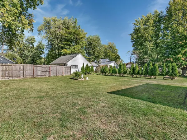 $206,000 | 304 South East Street, Gardner, IL 60424