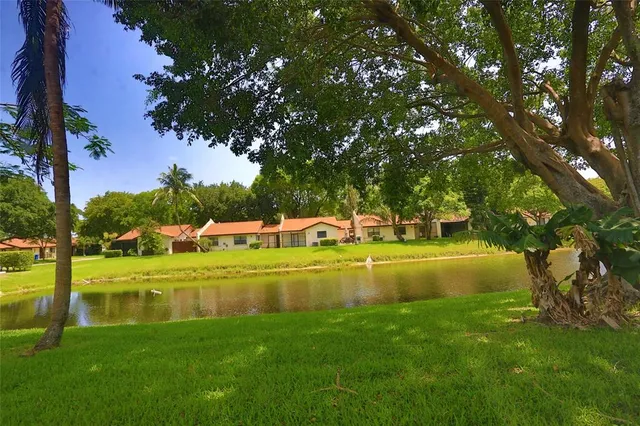 $330,000 | 6616 North Parkway Drive, Unit 6616, Pompano Beach, FL 33068