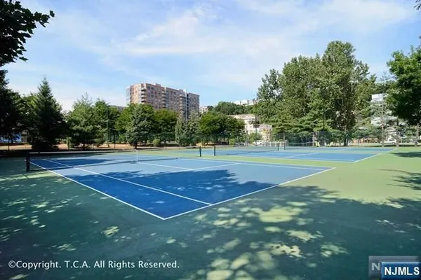 $4,500 | 307 Adams Court, Unit 307, Edgewater, NJ 07020