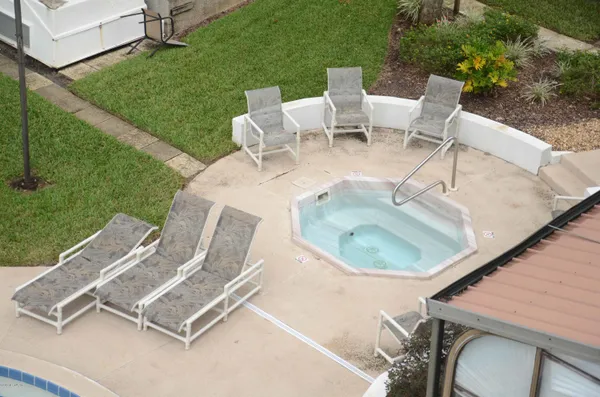 $2,100 | 2280 Shepard Street, Unit 406, Jacksonville, FL 32211