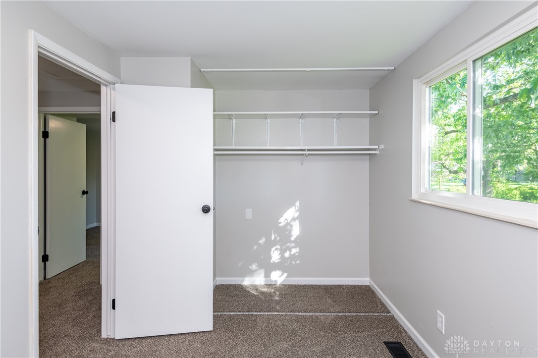 310 Village Square Road Dayton, OH 45458 - Photo 41 of 66 Gallery Image 41
